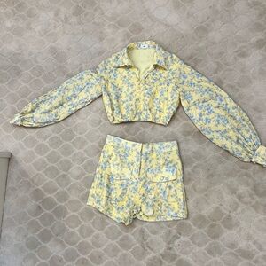 Yllw The Label Set; yellow and blue Floral